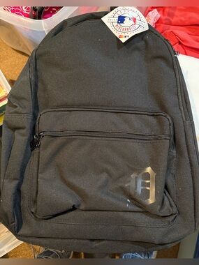 Black Detroit D Logo Men's Backpack